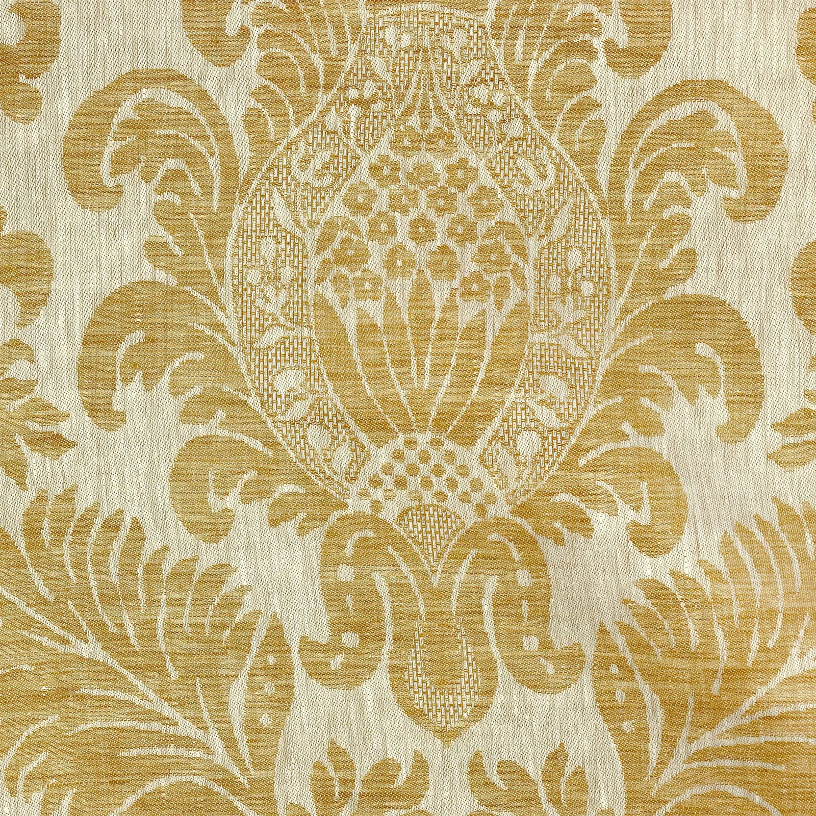 Bed in Complete SDH Dorset Bedding with Dijon Swatch