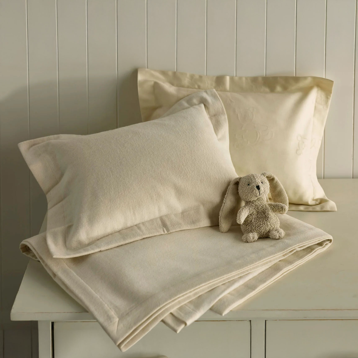 Flannel boudoir and crib top sheet, Bear baby bedding boudoir by The Purists