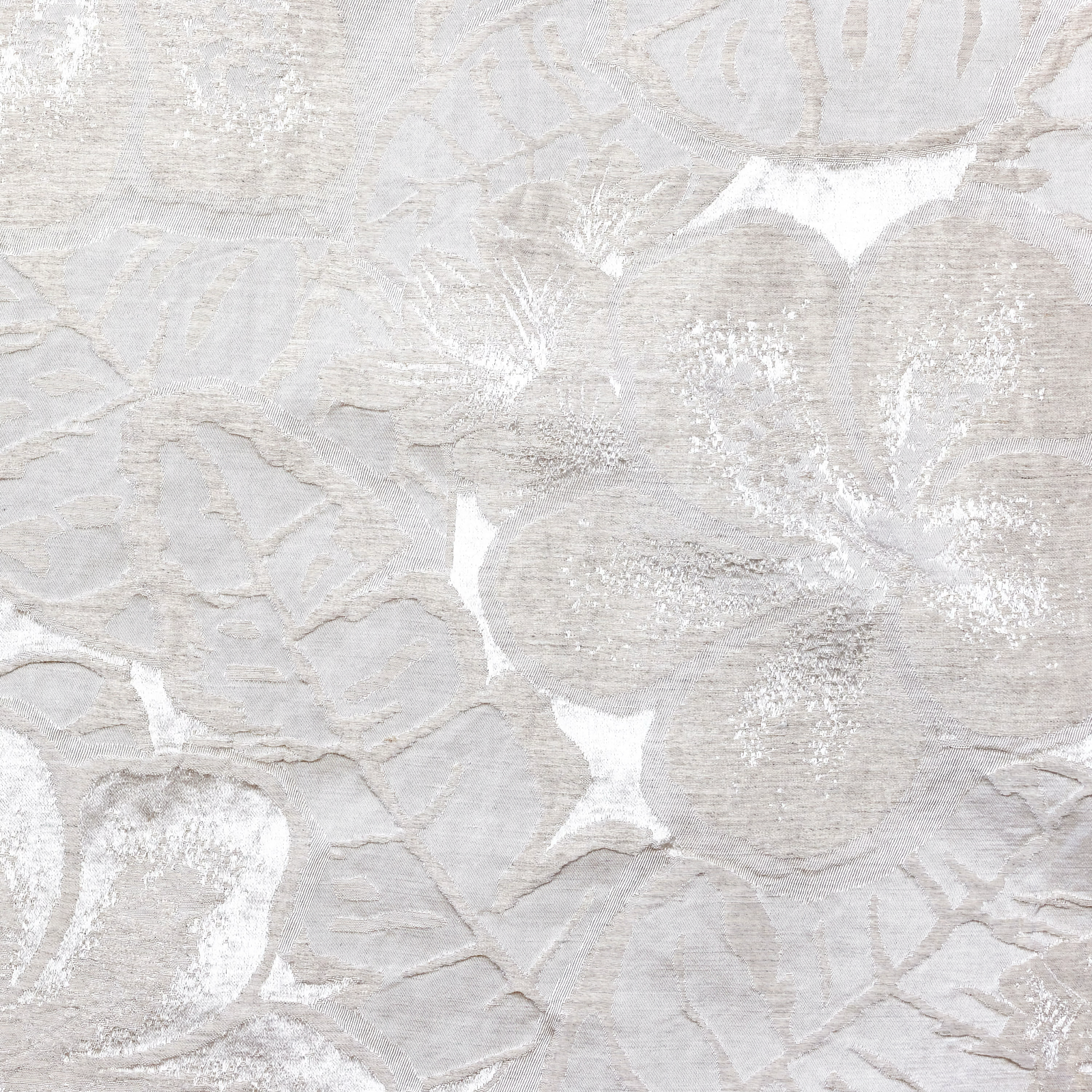 Hibiscus Platinum duvet cover, Sumi Platinum cover and boudoir, Allegro Platinum large decorative pillows, and Linen Plus by The Purists sheeting. 