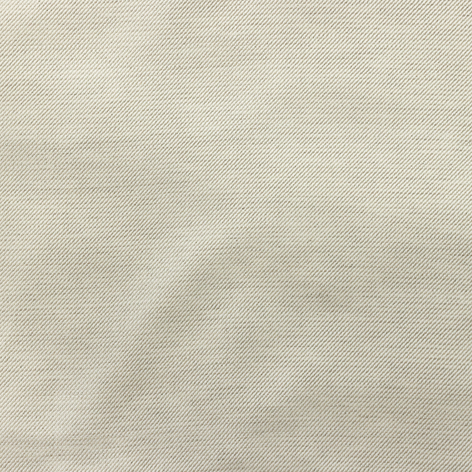 Kent by The Purists duvet cover, standard pillows and fitted sheet, Milos by The Purists top sheet, and Allegro Platinum by The Purists large decorative pillows.