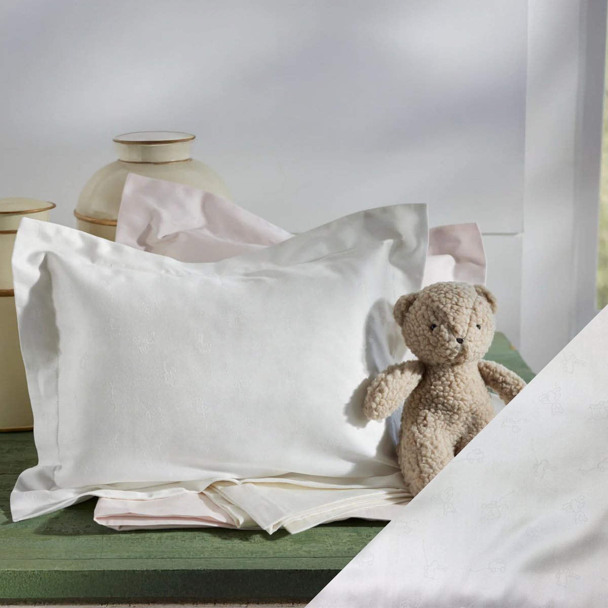 Wheels Baby Bedding by SDH with White Swatch