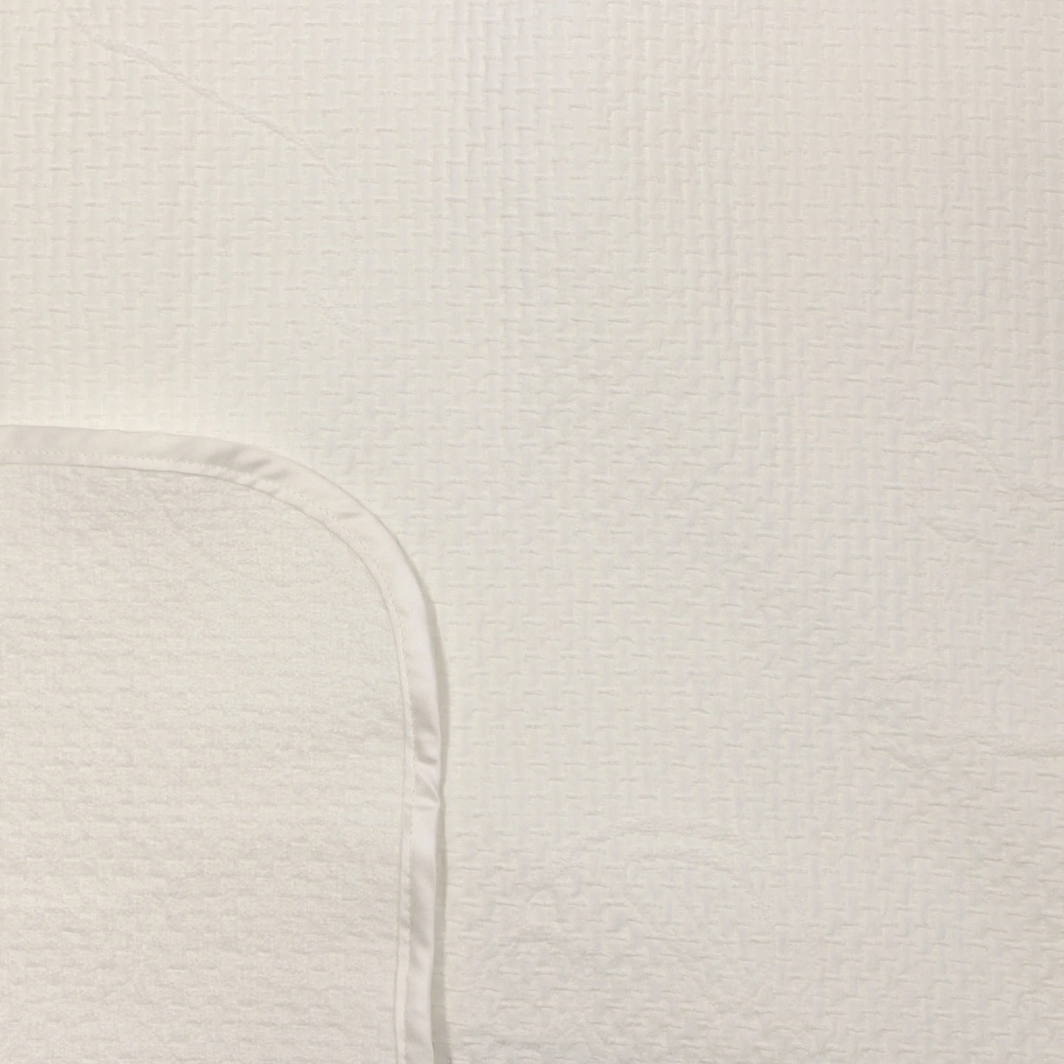 Reversible Swatch Sample of SDH Wheels Baby Blanky in Stucco