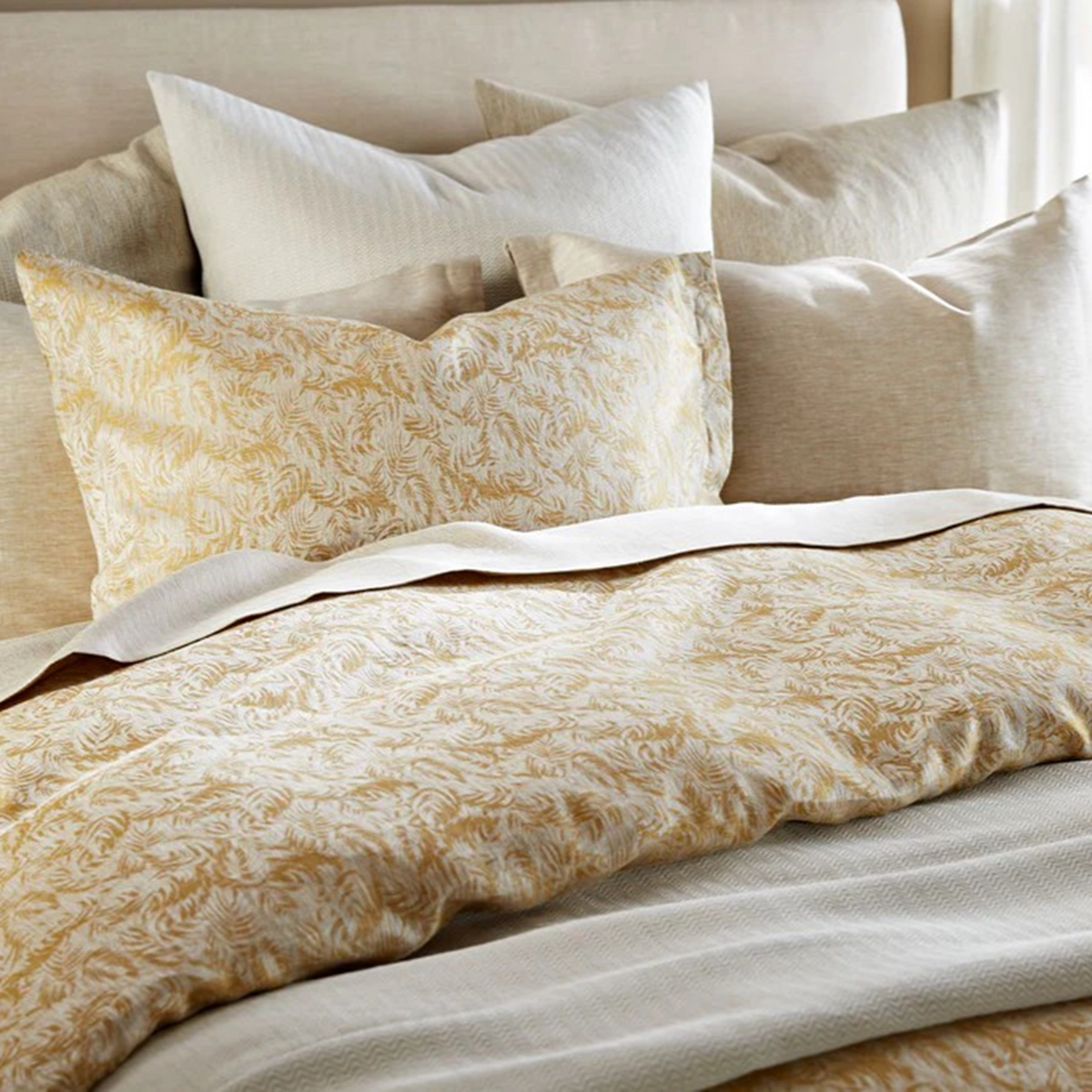 Lifestyle Image of SDH York Bedding