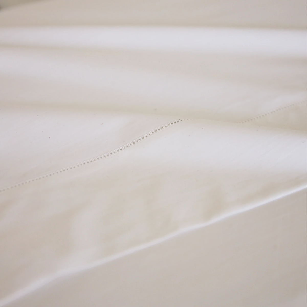 Scandia Home Alesandra Bedding Flat Sheet Detail Hemstitch Detail