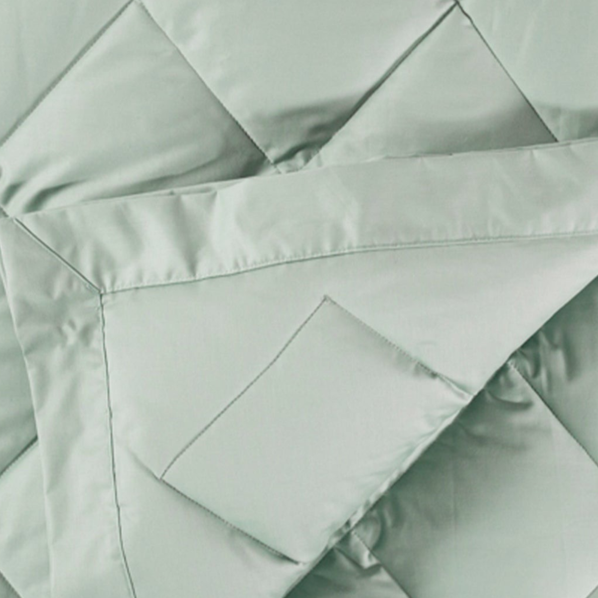 Closeup View of Scandia Home Diamond Quilted Down Blanket in Heath Color