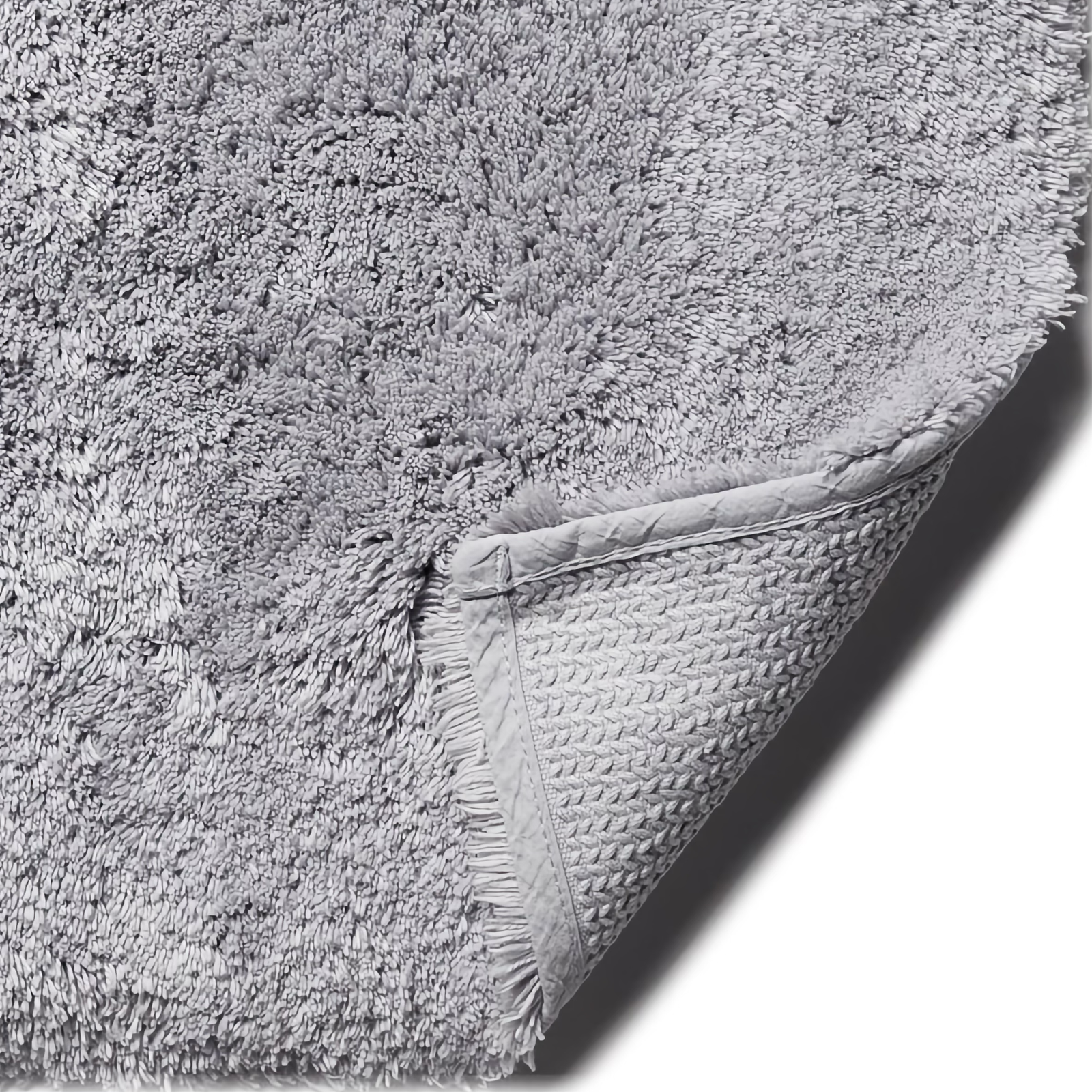 Scandia Home Indulgence Bath Rug in Silver