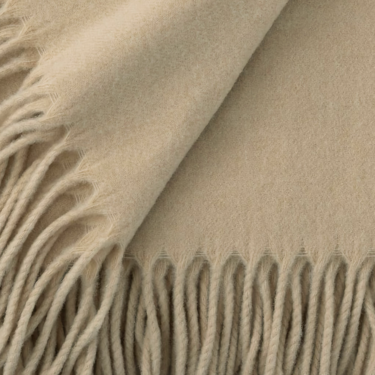 Closeup of Scandia Home Pietro Throw in Nougat color