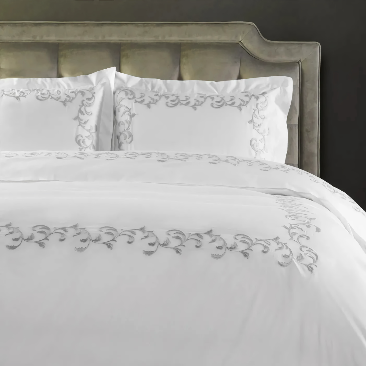 Duvet Cover of Shadow and White Scandia Home San Remo Bedding Collection