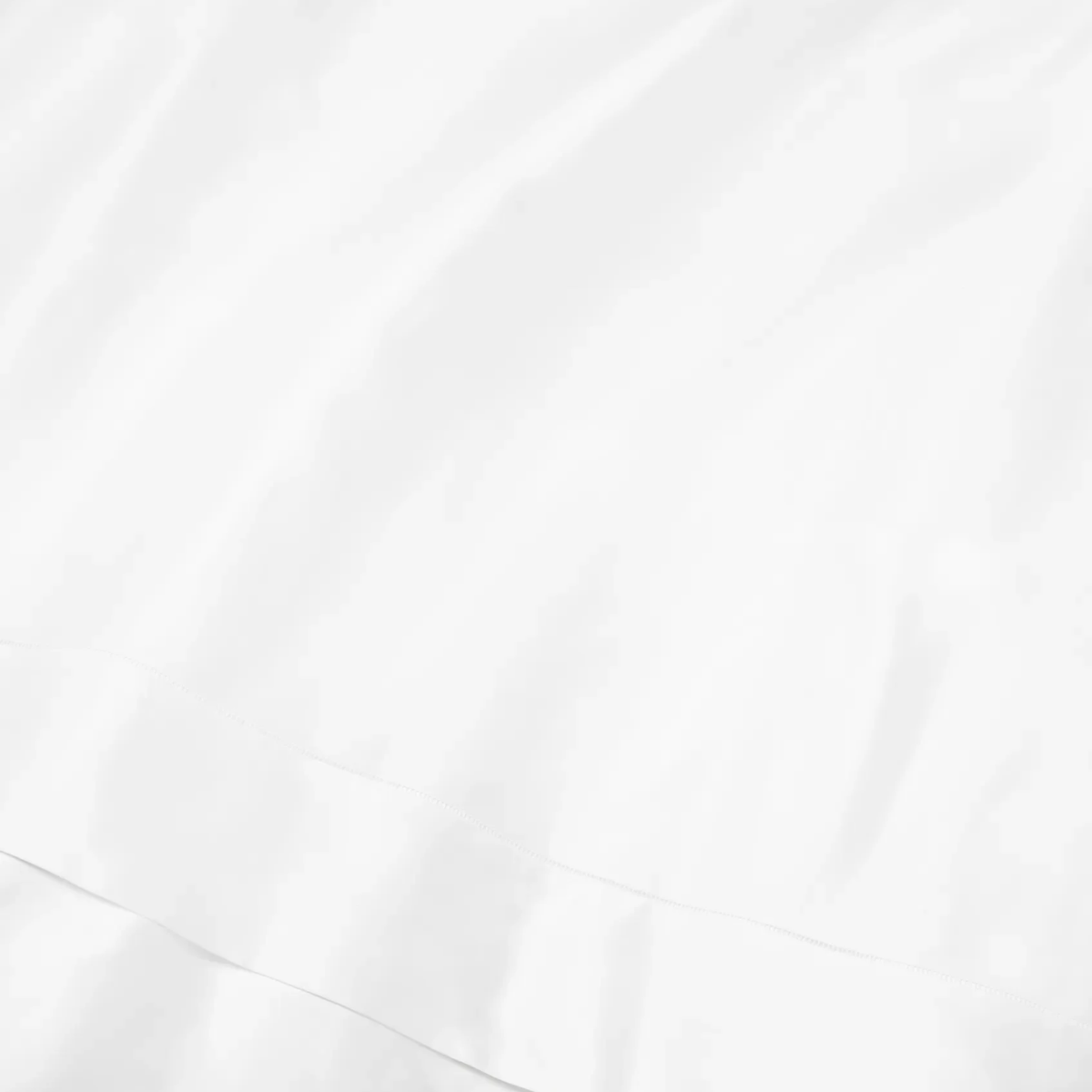 Fabric of Sferra Ariel Bedding in White