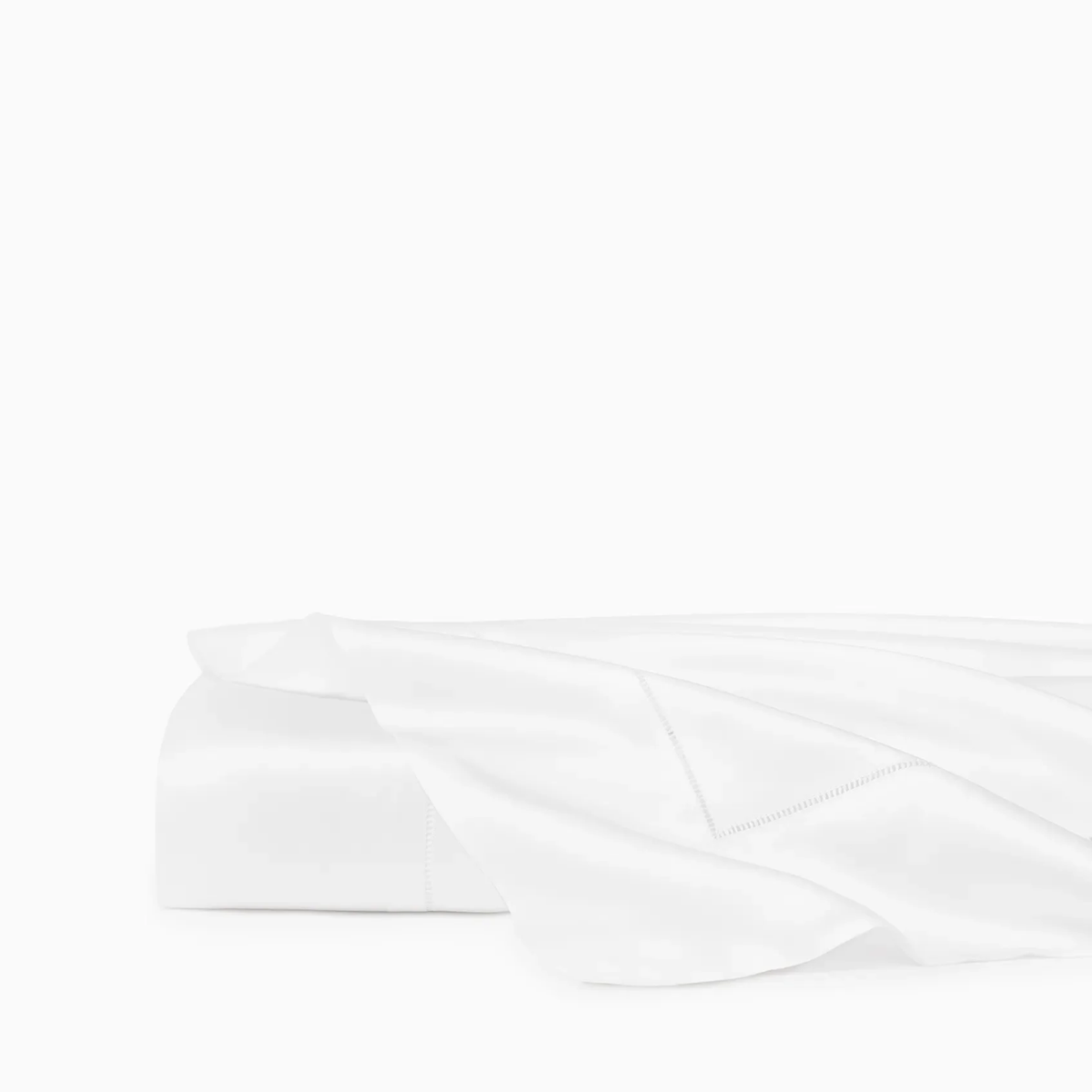Flat Sheet of Sferra Ariel Bedding in White