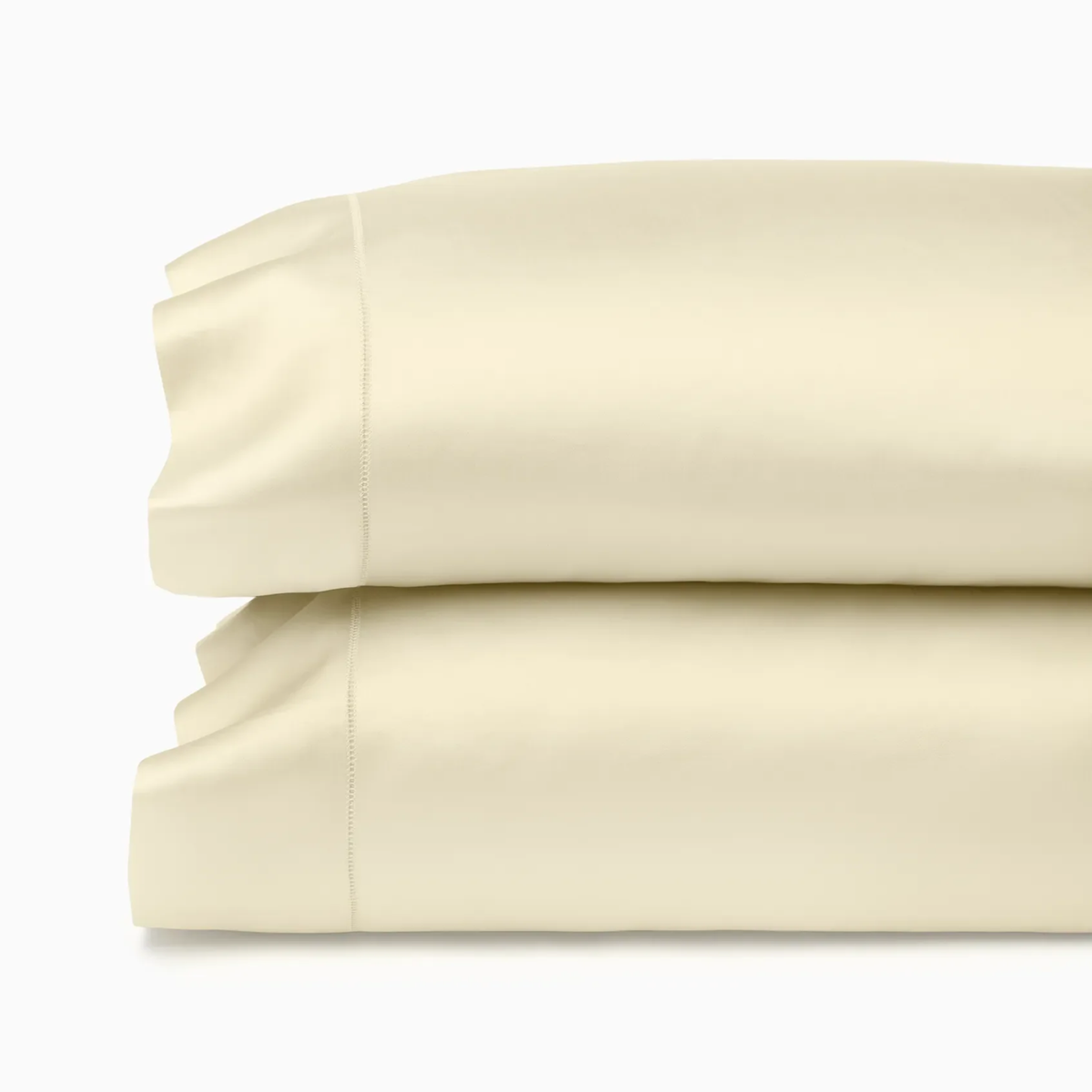 Pair of Pillowcases of Sferra Ariel Bedding in Parchment