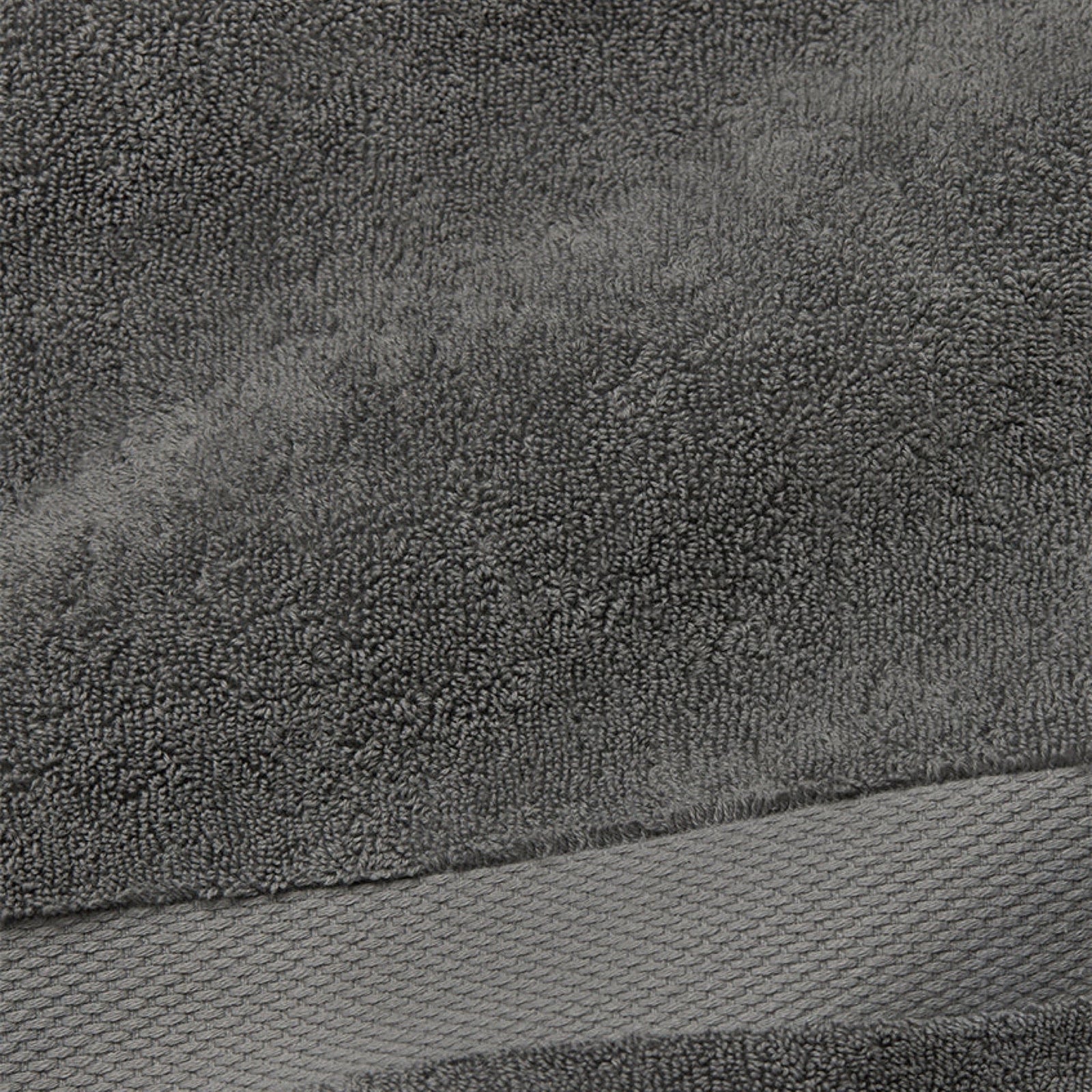 Silo of Sferra Bello Nuovo Bath Sheet in Charcoal