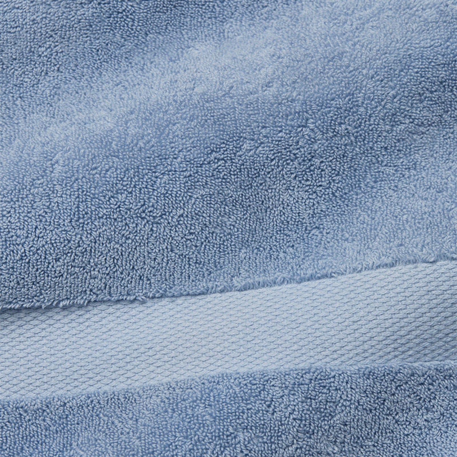 Silo of Sferra Bello Nuovo Bath Sheet in Sea