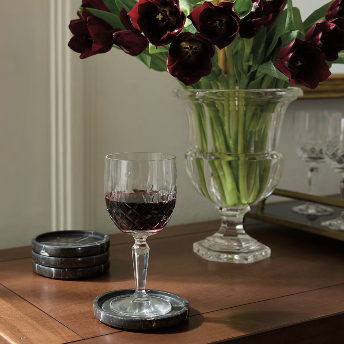 Wine Glass on Black Sferra Calanna Coaster