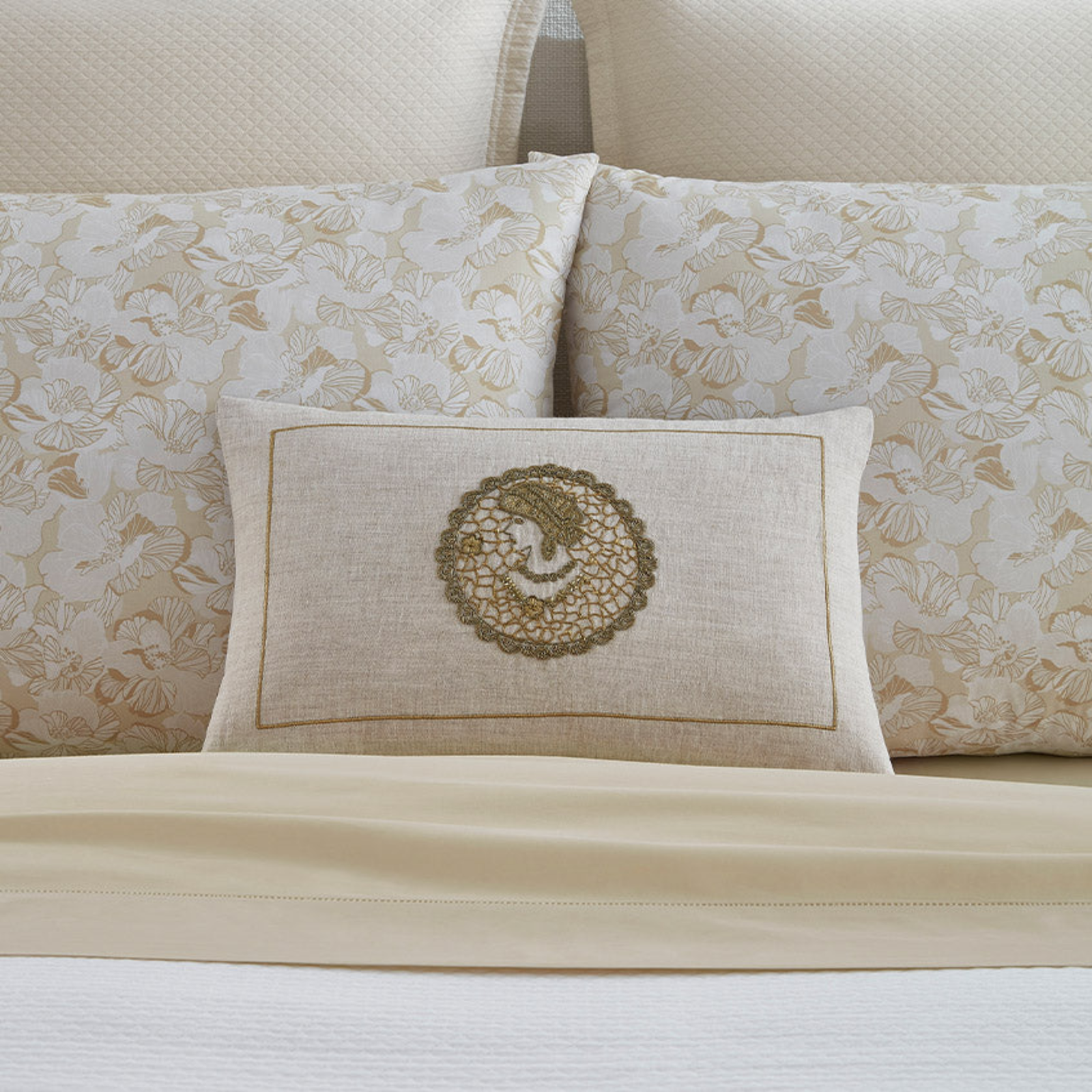 Sferra Cameo Decorative Pillow in Natural/Gold Color