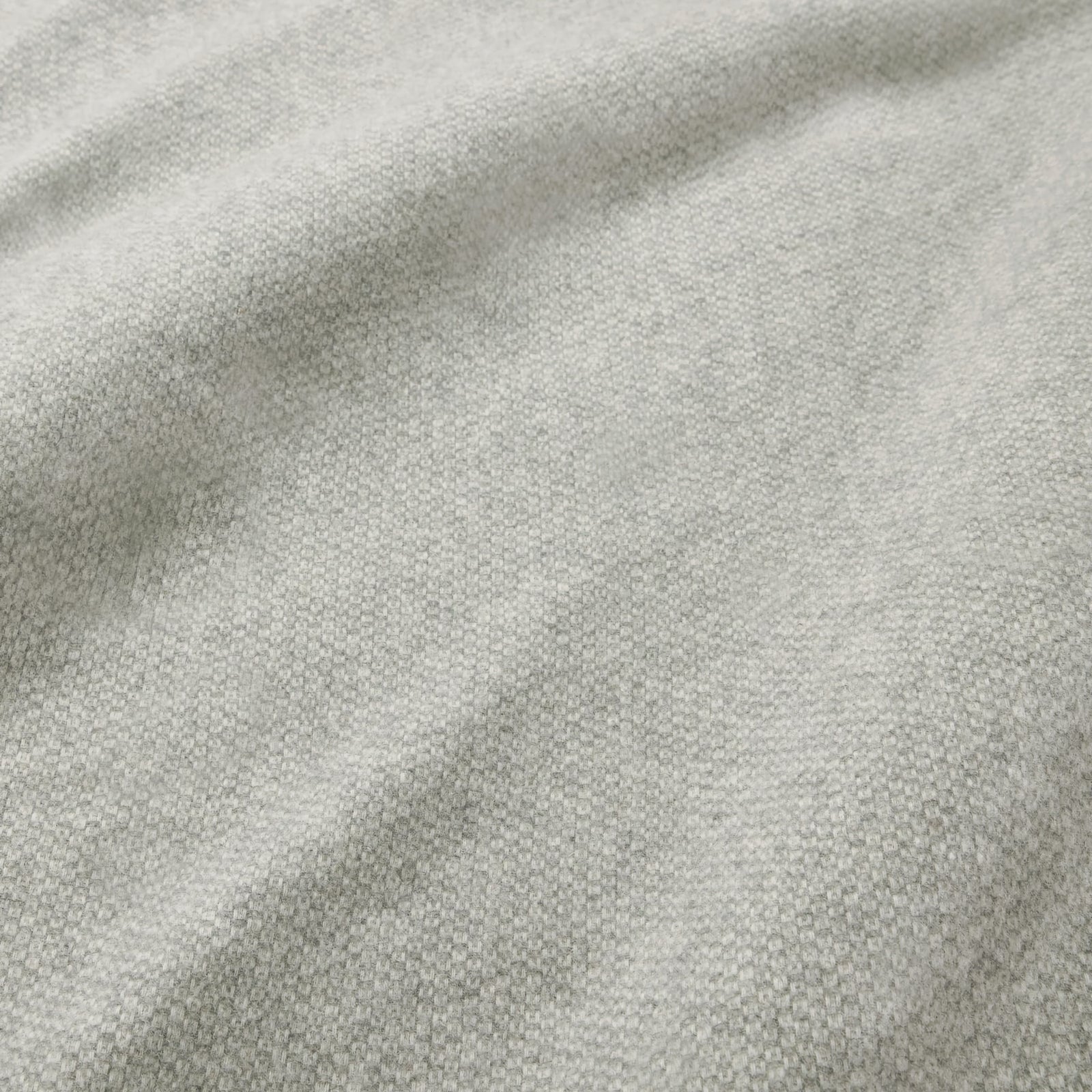 Sferra Cervino Throw in Grey