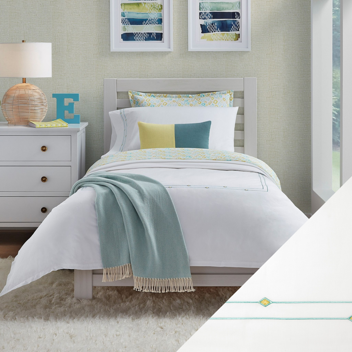 Full Lifestyle Image of Sferra Diamantini  Bedding with Swatch of  White/Aqua