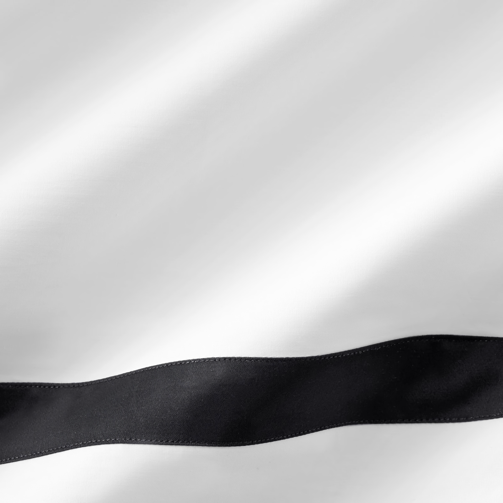 Sferra Estate Bedding with White and Black Swatch