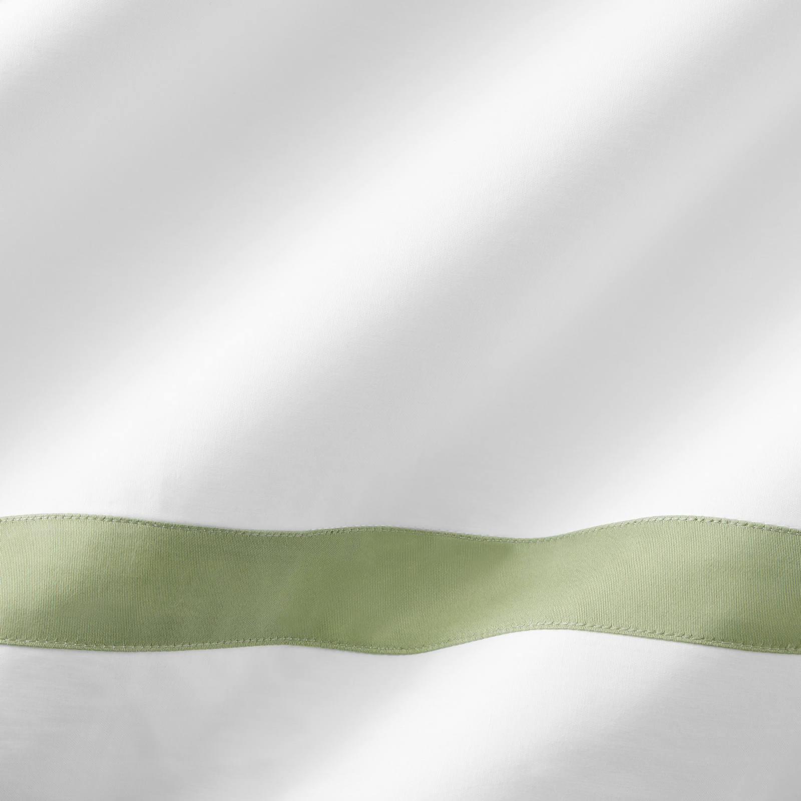 Sferra Estate Bedding with White and Willow Swatch