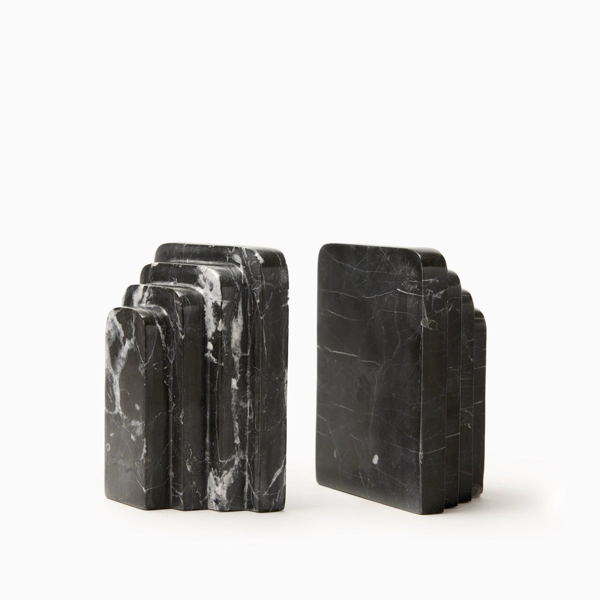 Angled View of Sferra Fermalibri Marble Bookends in black