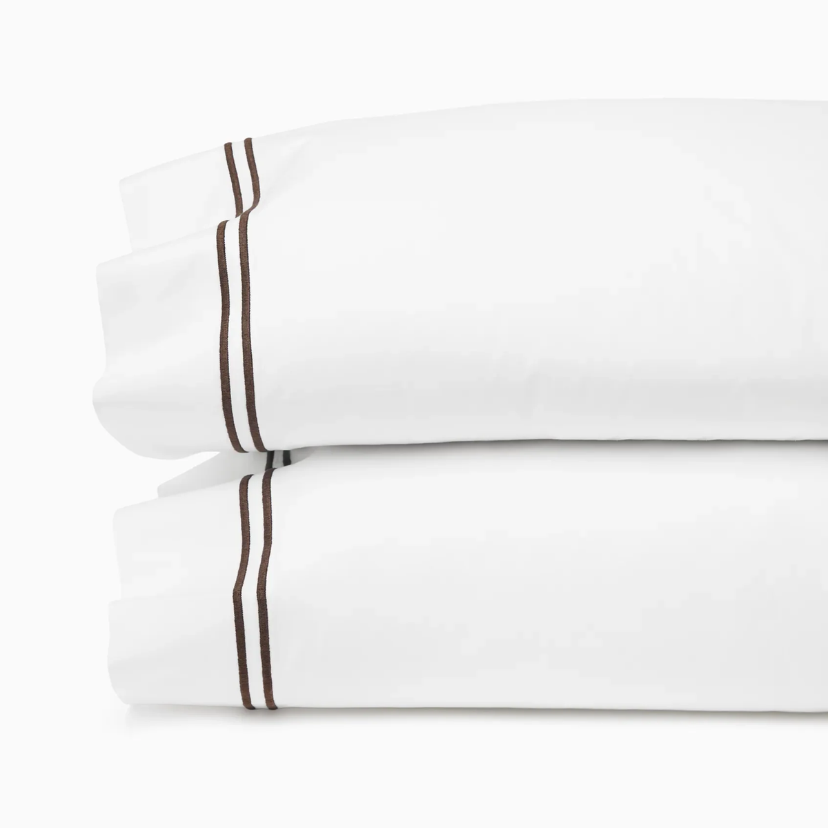 Pillowcases of Sferra Grande Hotel Bedding in White and Mocha