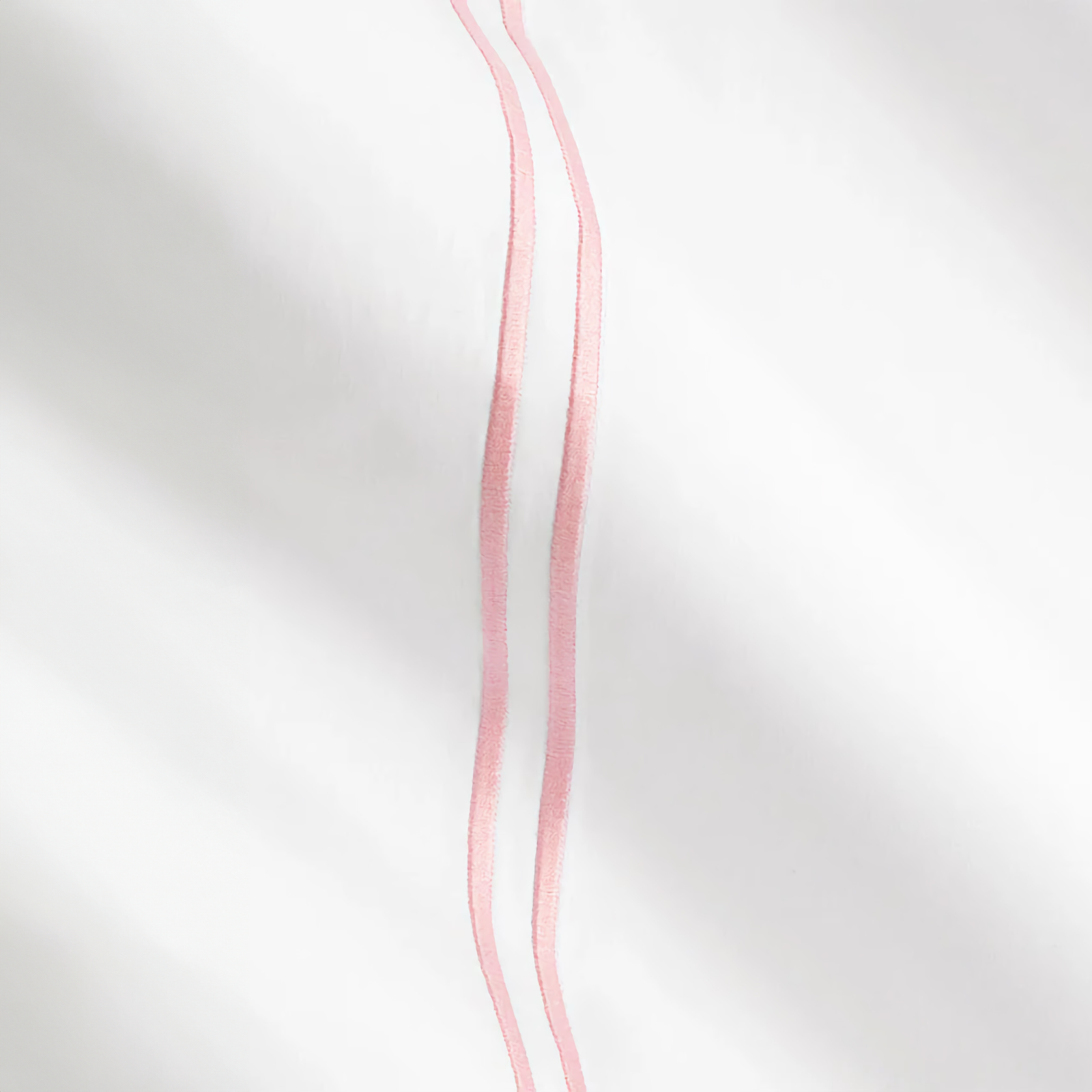 Sferra Grande Hotel Collection in White/Pink Color