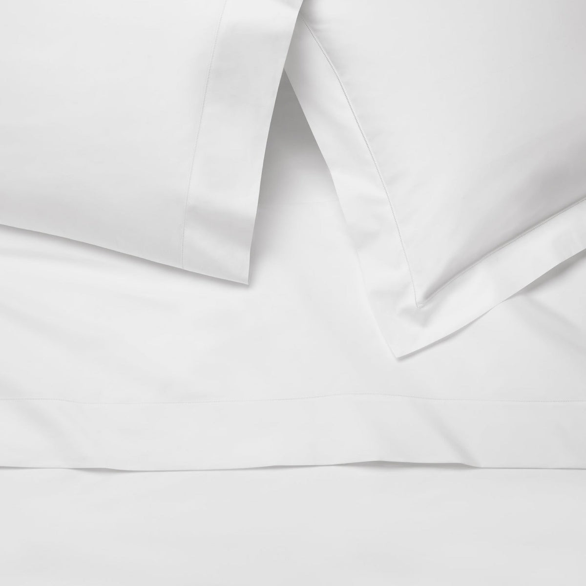 Detailed View of White Sferra Luxor Bedding