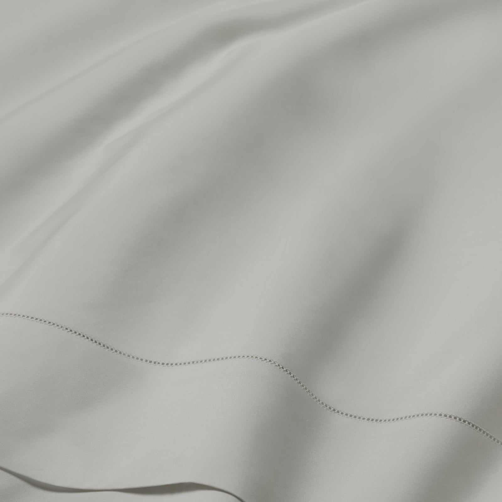 Bed Clo...