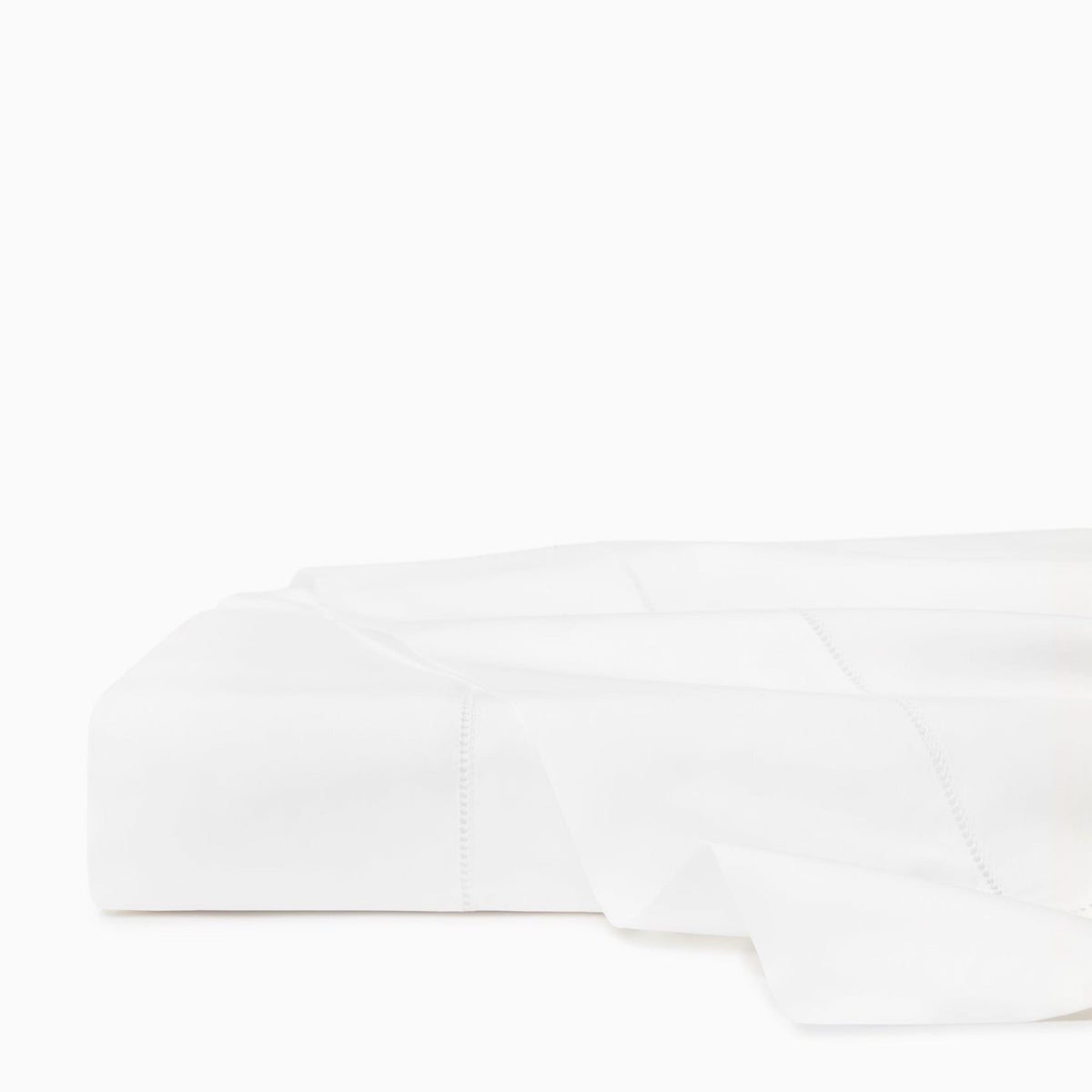 Flat Sheet of White Sferra Luxor Bedding