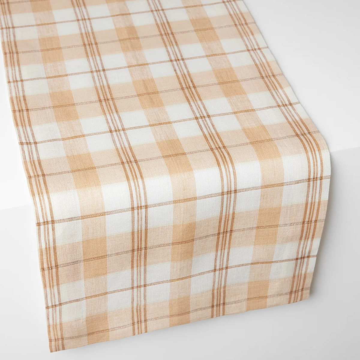 Sferra Masseria Table Runner in Almond and Oyster colors