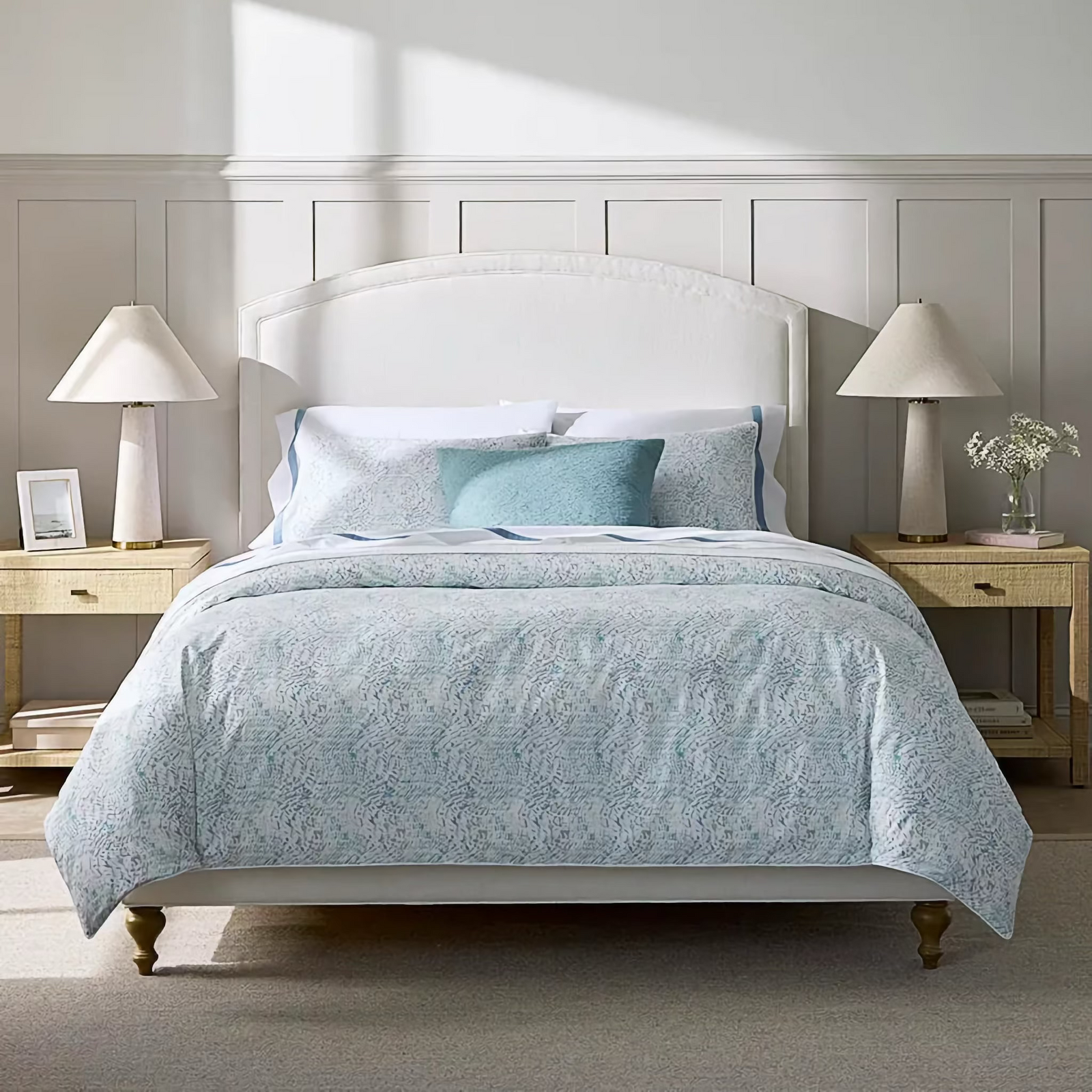 Bed in Ocean color Sferra Meloria Bedding