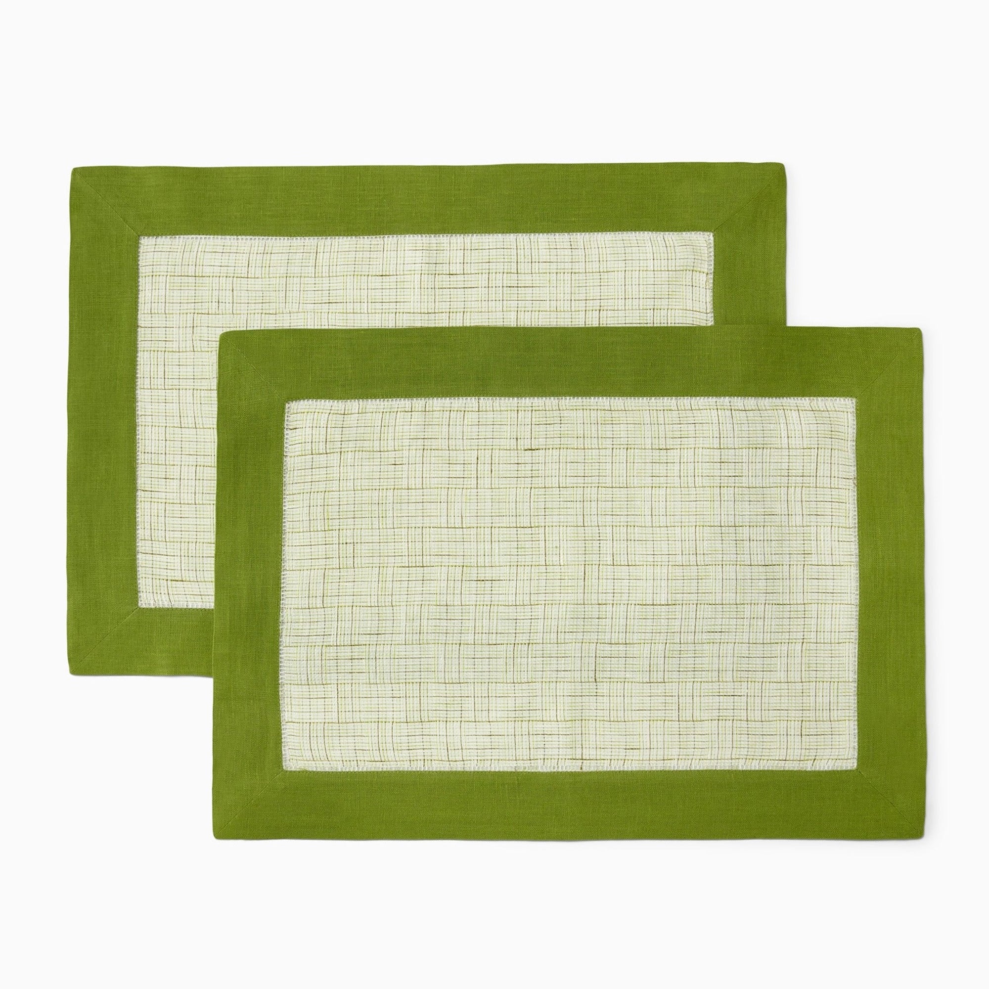 Placemats of Sferra Mikelina Table Linens in Color Fern