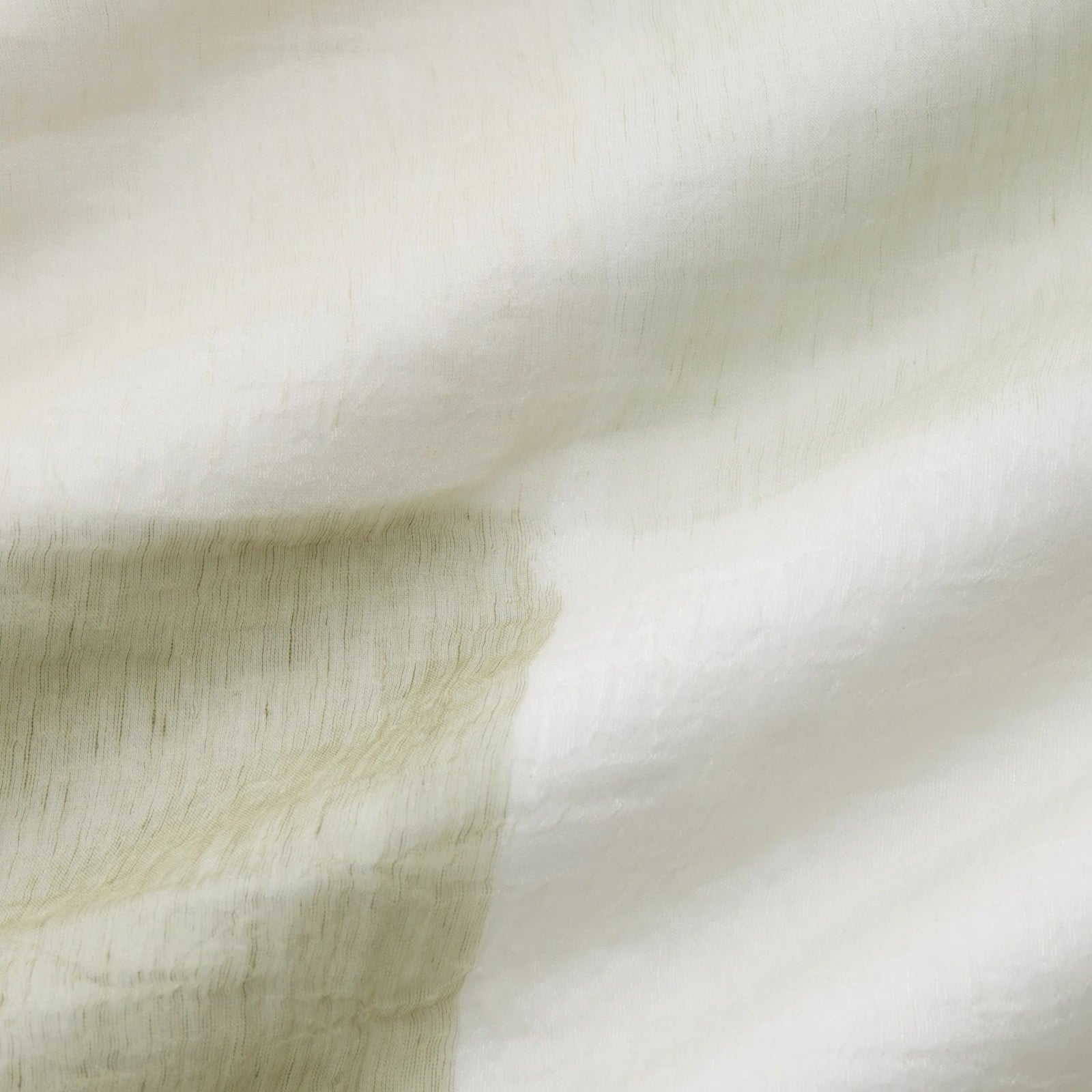 Stack of Sferra Pitura Throw Blanket in Different Colors