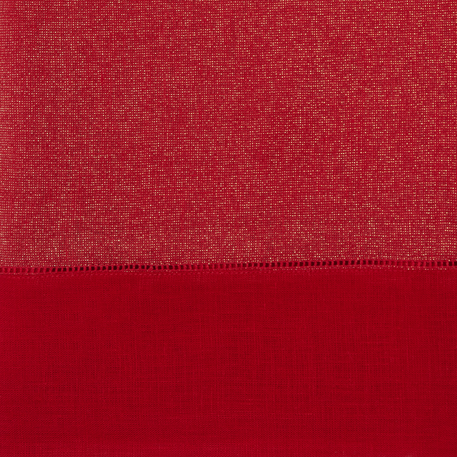 Corner View of Sferra Reece Table Cloth in Gold and Red Color