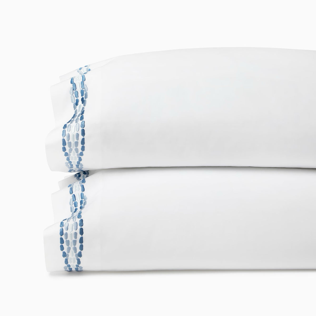 Pillowcases of Sferra X Scalamandre Cobblestones Embroidered Bedding in White/Sea color