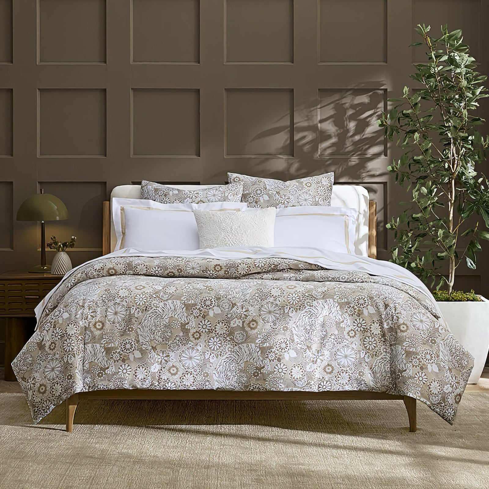 Bed in Sferra X Scalamandre Siberian Tiger Duvet Cover and Shams in White and Tawny