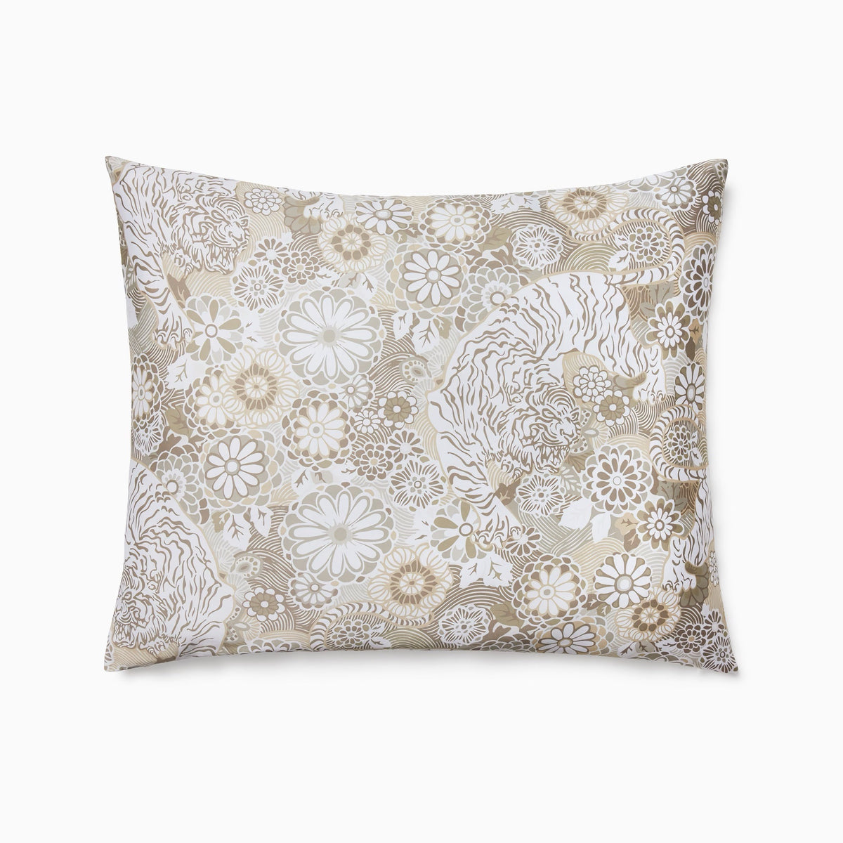 Sham Silo of Sferra X Scalamandre Siberian Tiger Bedding in White and Tawny