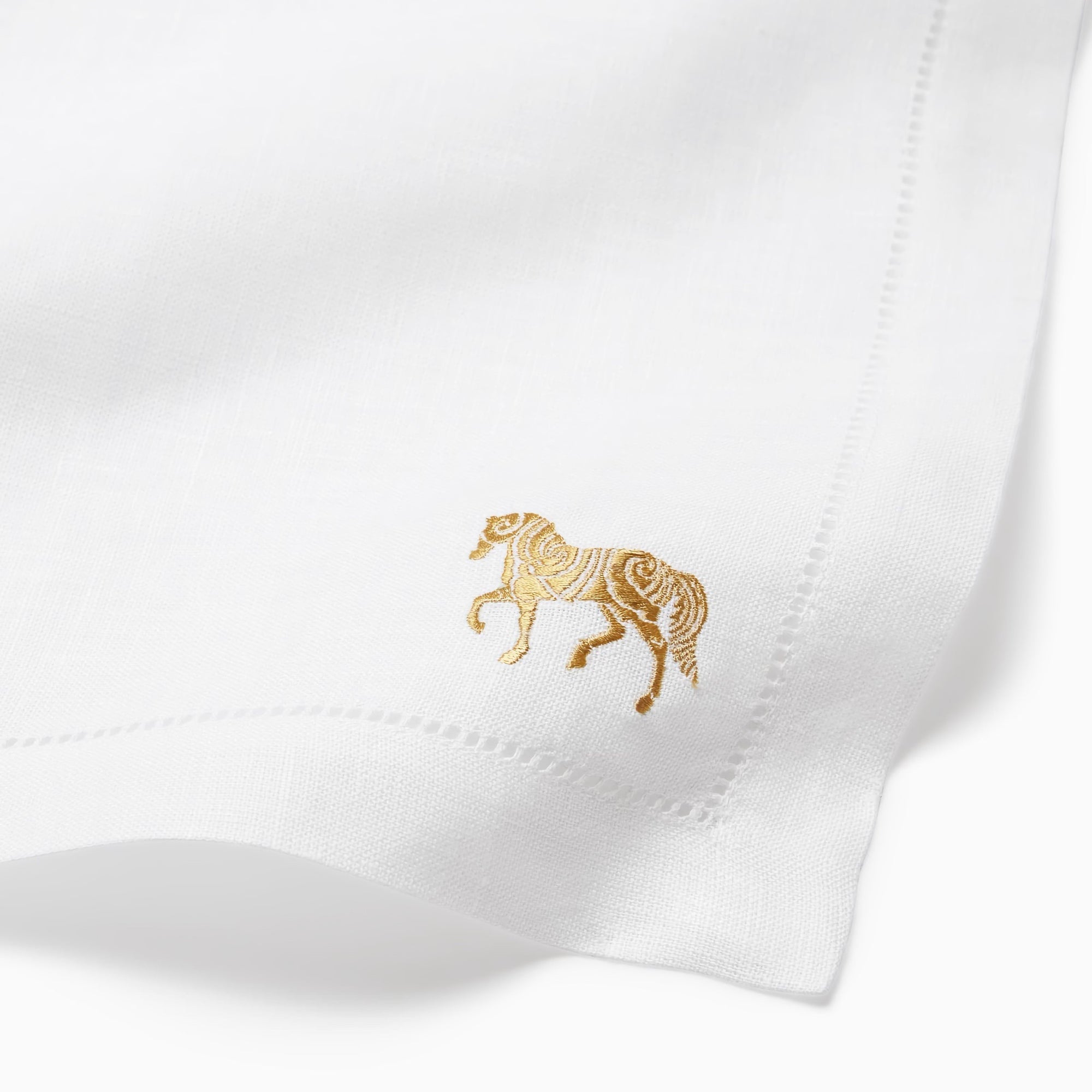 Sferra Year of the Horse Table Linens in White and Gold