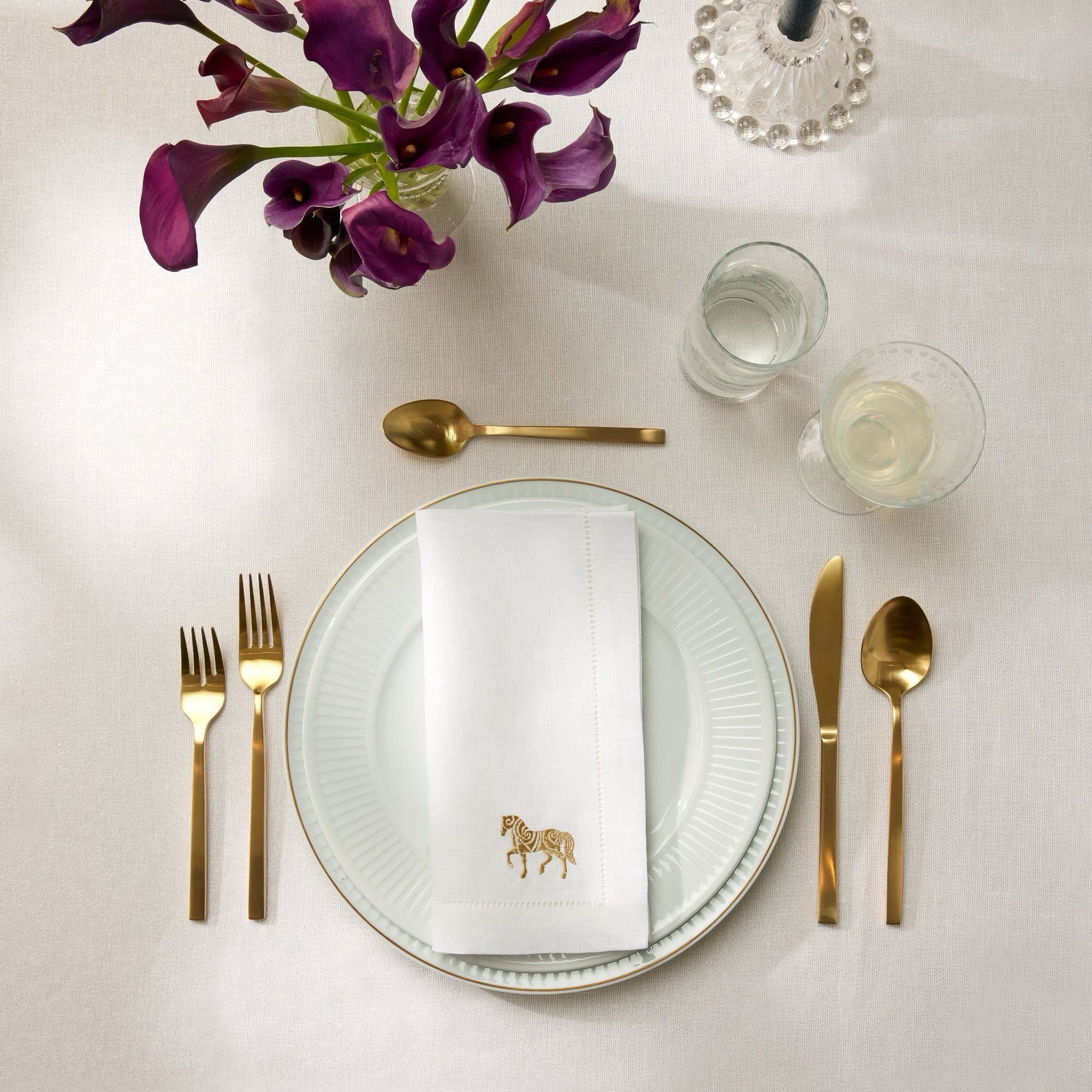 Sferra Year of the Horse Table Linens in White and Gold