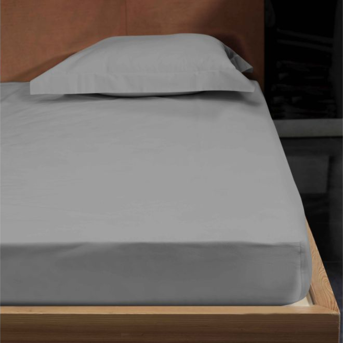 Fitted Bed Sheet of Signoria Gemma Bedding in Silver Moon  Color
