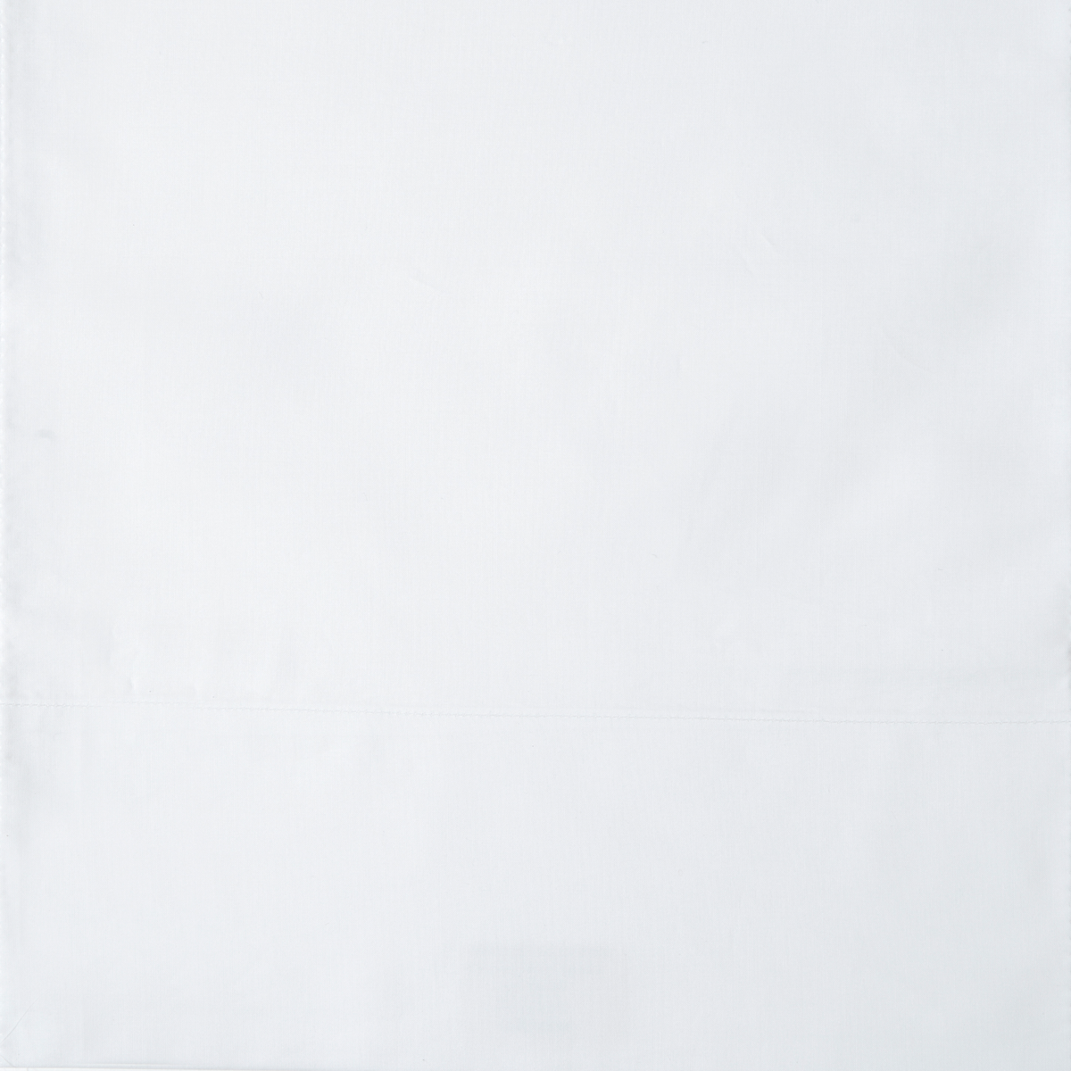 Swatch Sample of Signoria Gemma Bedding in White Color