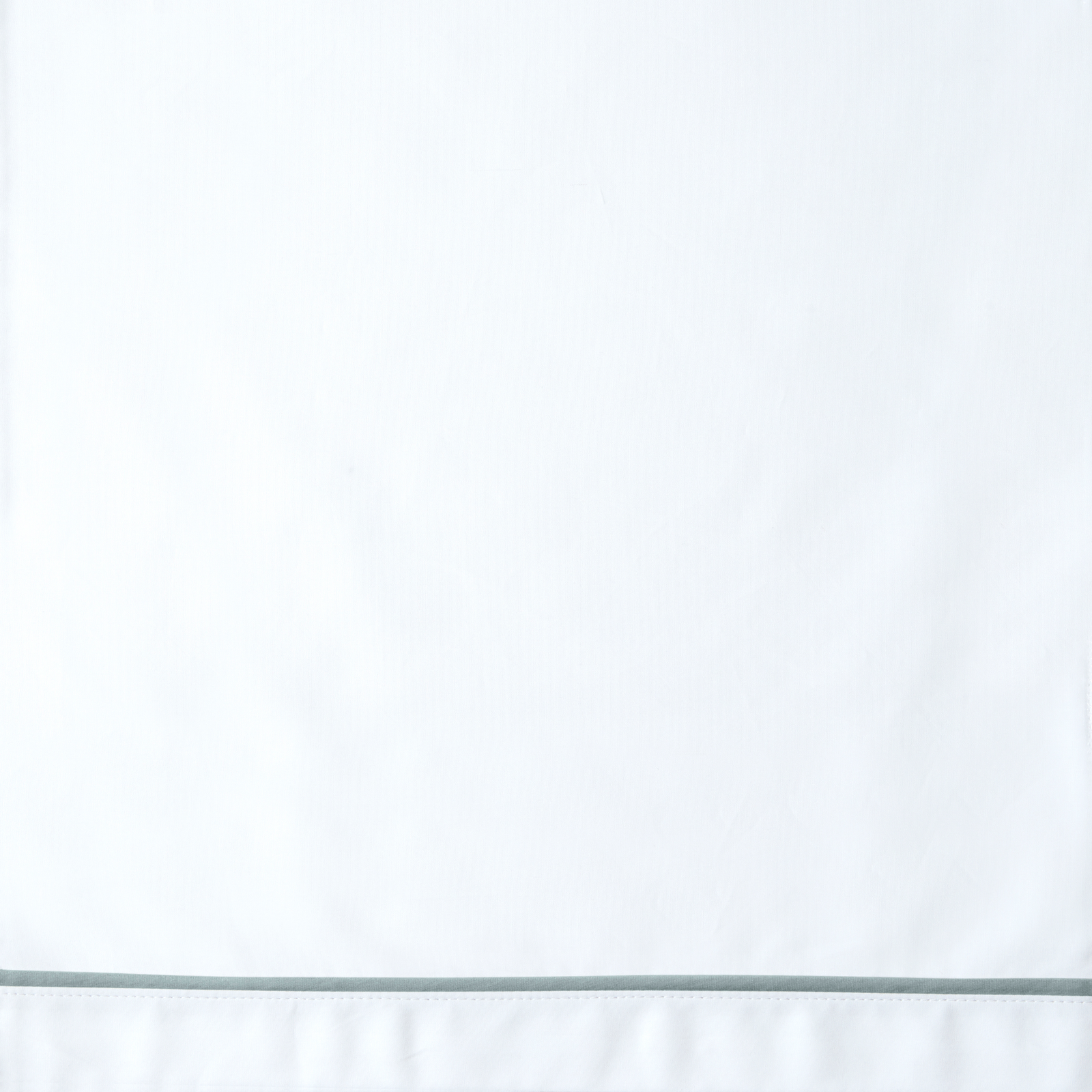 Full Bed Dressed in Signoria Luce Bedding in White Color with Wilton Blue Swatch