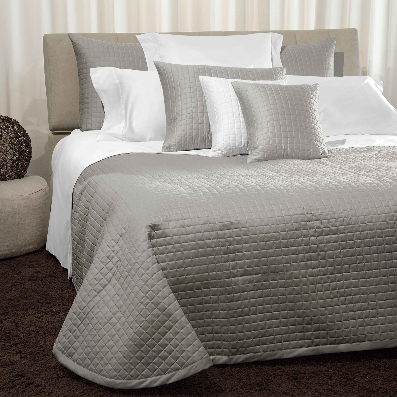 Bed Dressed in Signoria Masaccio Bedding in Silver Moon Color