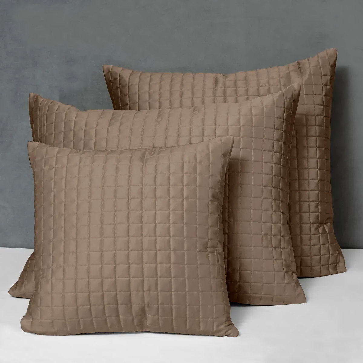 Shams of Signoria Masaccio Bedding in Brown