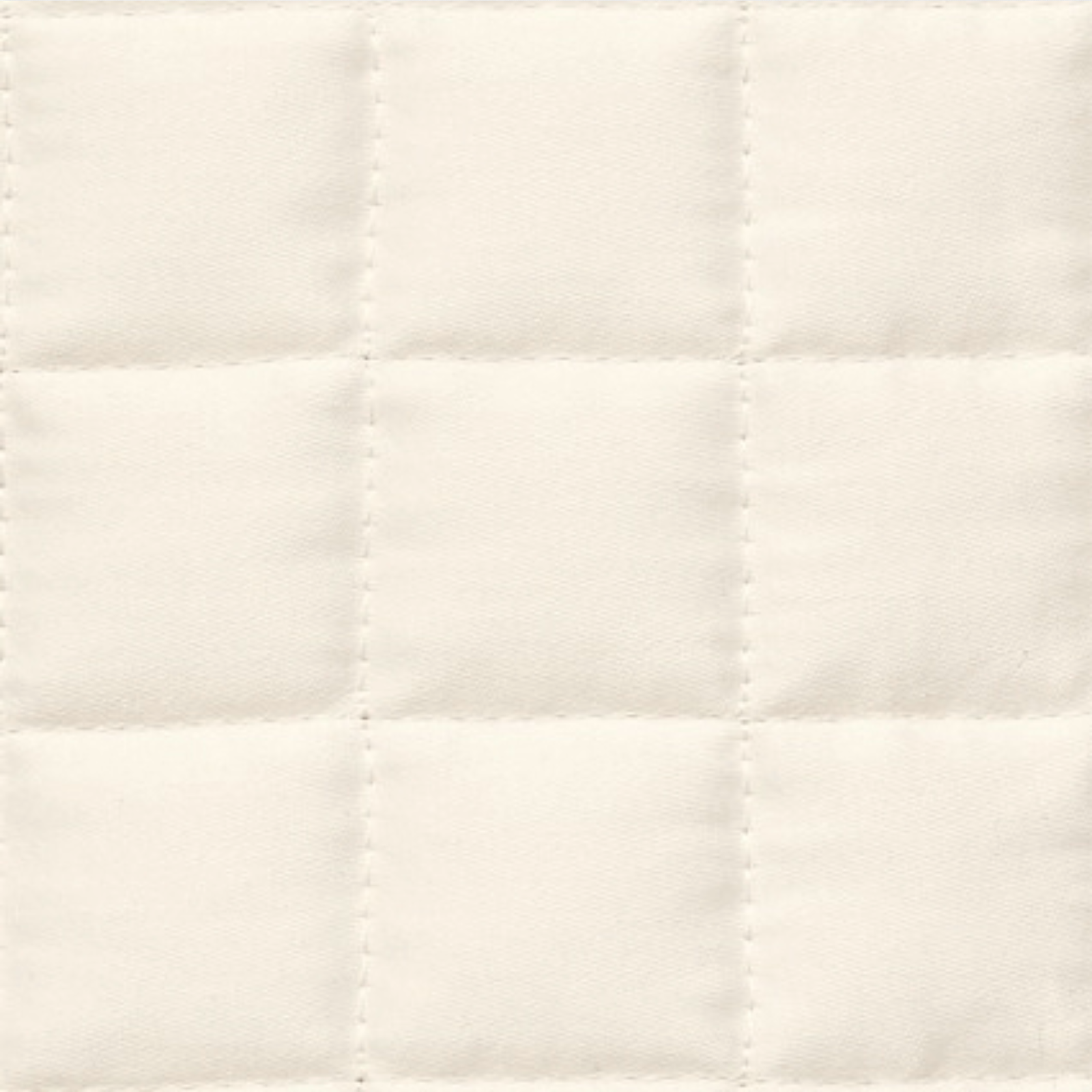 Bed Dressed in Signoria Masaccio Bedding in Ivory Color