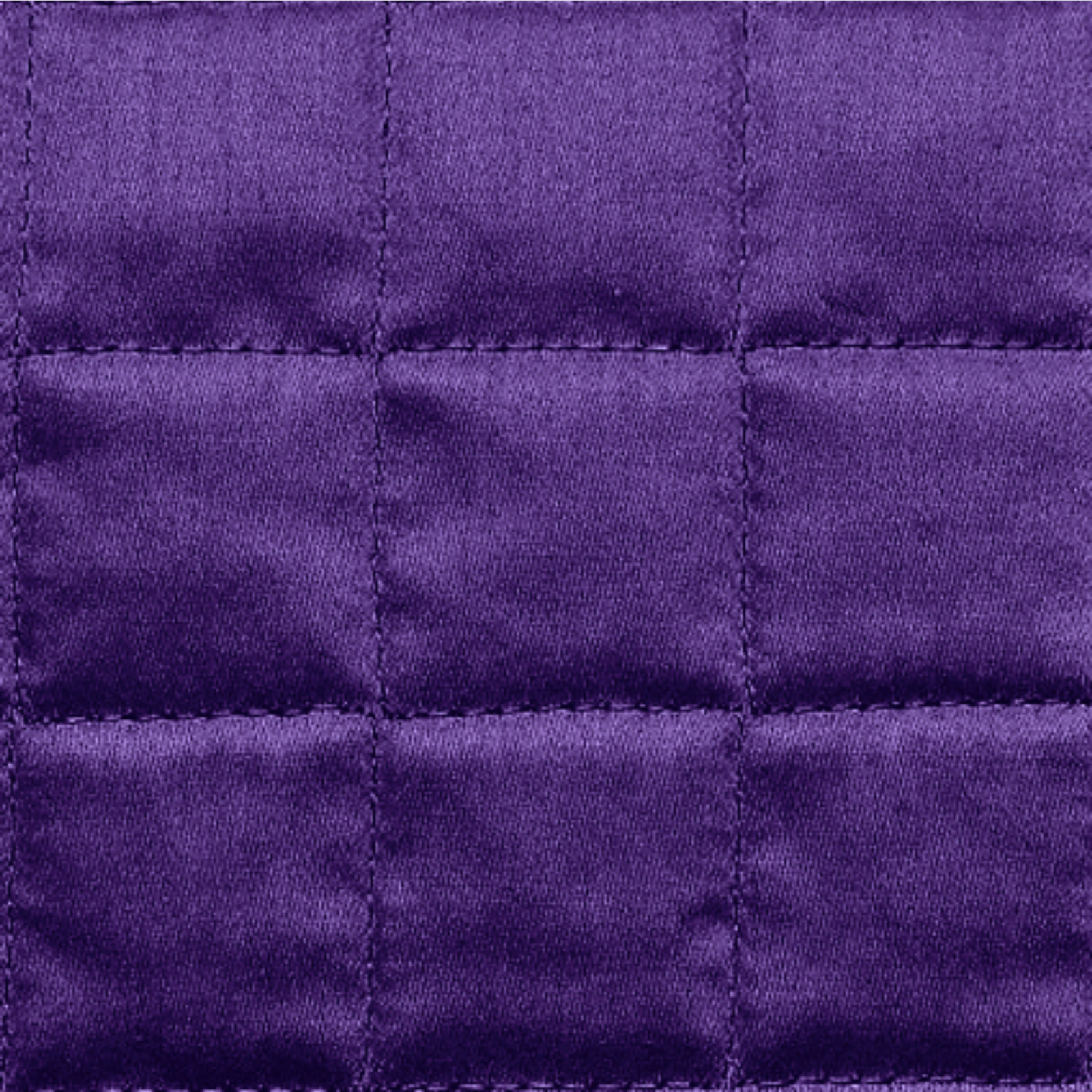 Bed Dressed in Signoria Masaccio Bedding in Violet Color