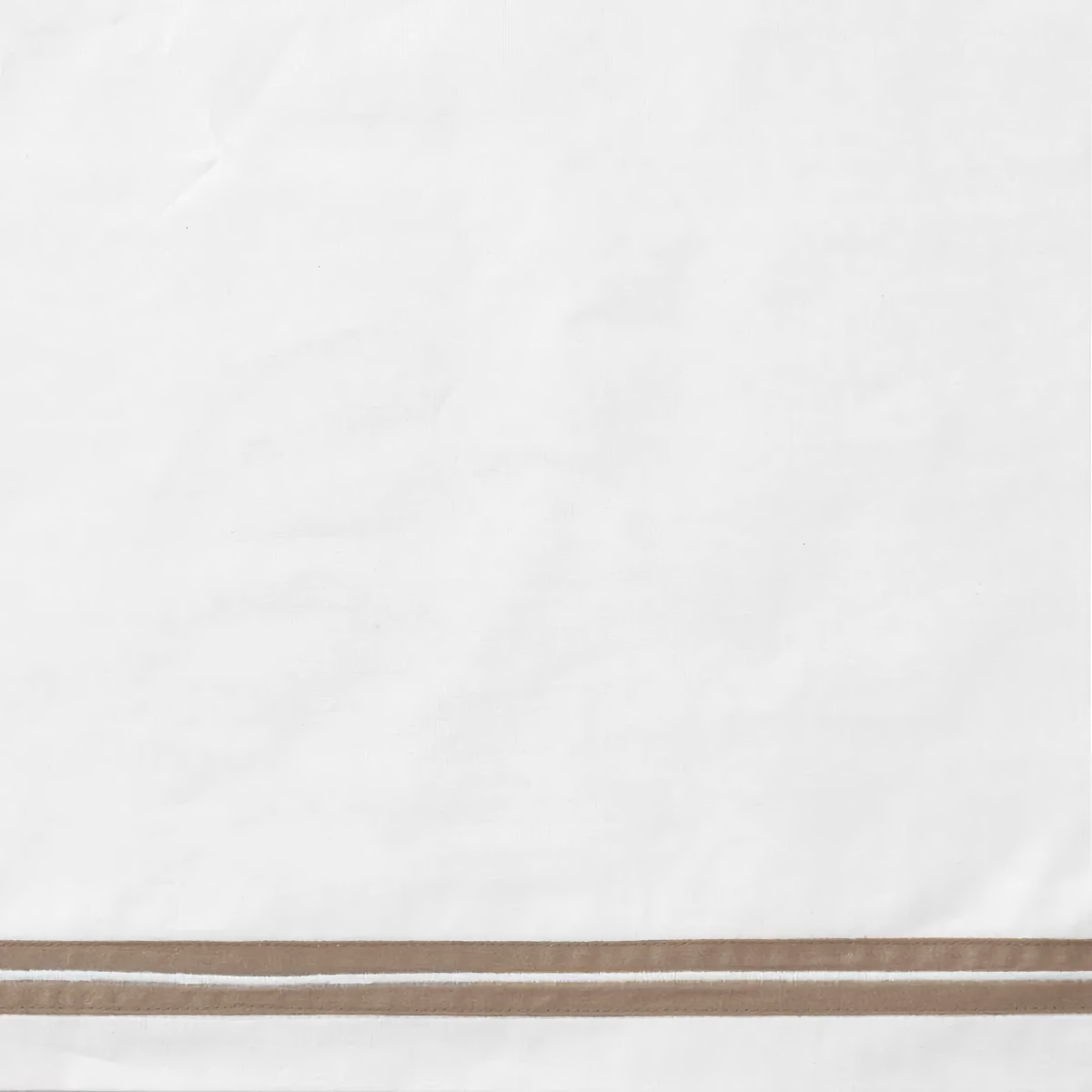 Swatch of Signoria Mylos Bedding in  White and Brown