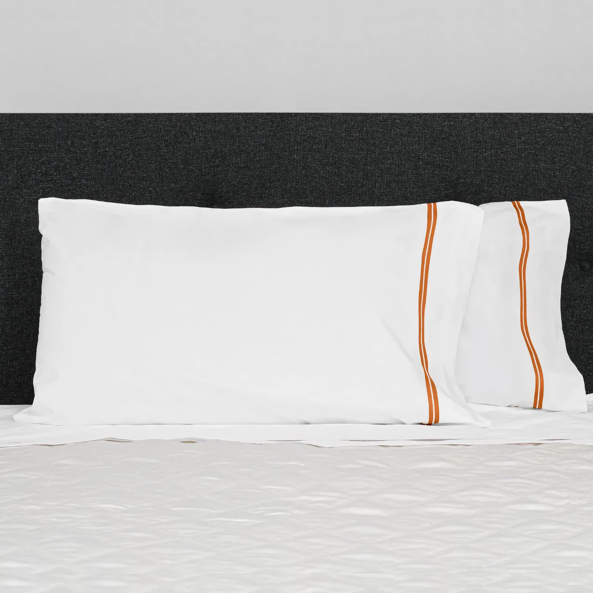 Pillowcases of Signoria Mylos Bedding in  White and Rust