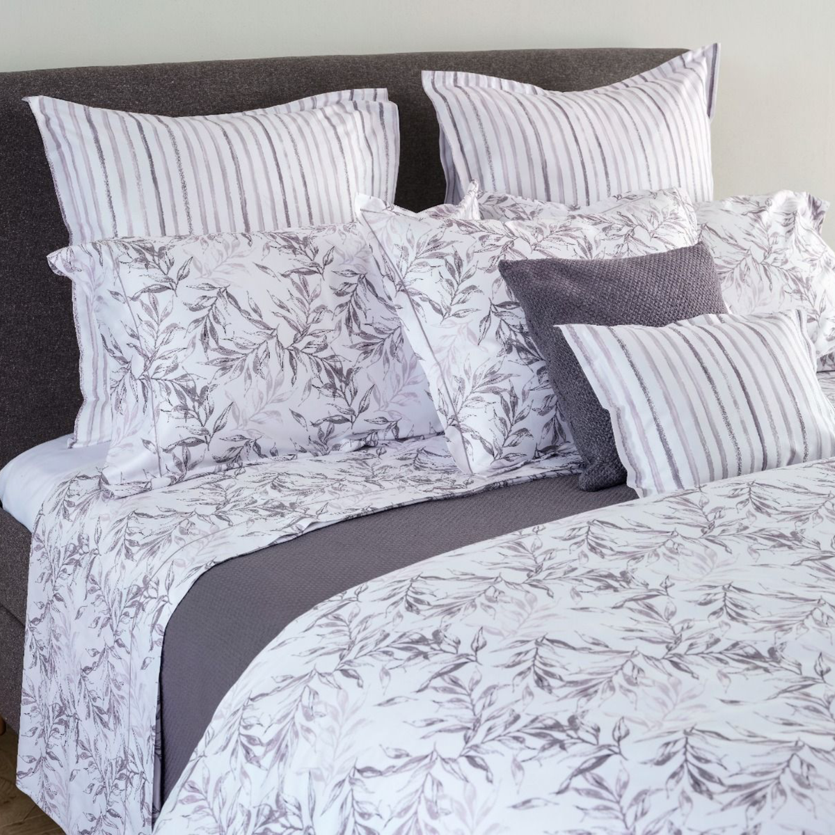 Detailed View of Signoria Natura Bedding in Thistle Color with Complimentary Collections