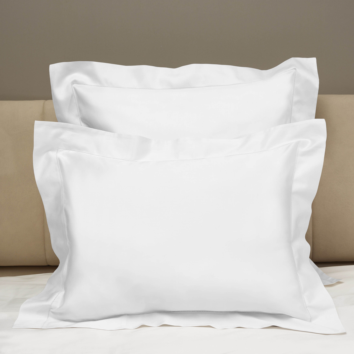 Front View of Signoria Nuvola Bedding Shams in White Color